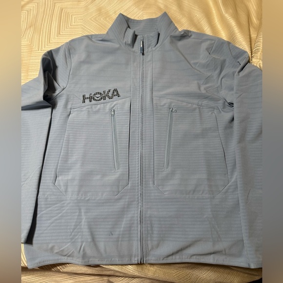 HOKA ONE ONE Mission Full-Zip Lightweight Running Sport Jacket - Picture 1 of 3